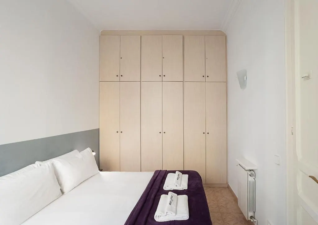 Stay U-Nique Apartments Sagrada Familia II Barcelona 0*,  Spanje